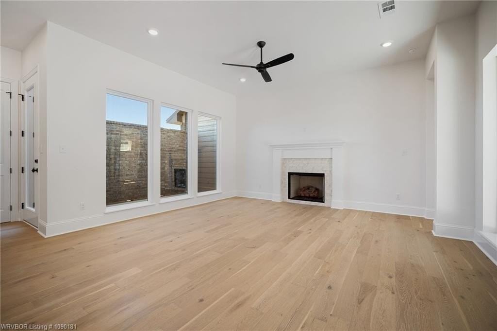 7627 Woodbine Ln - Photo 5 of 43