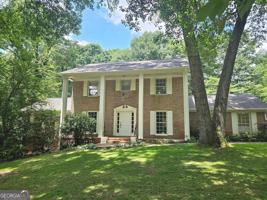 featured image of 615 Kings Rd
