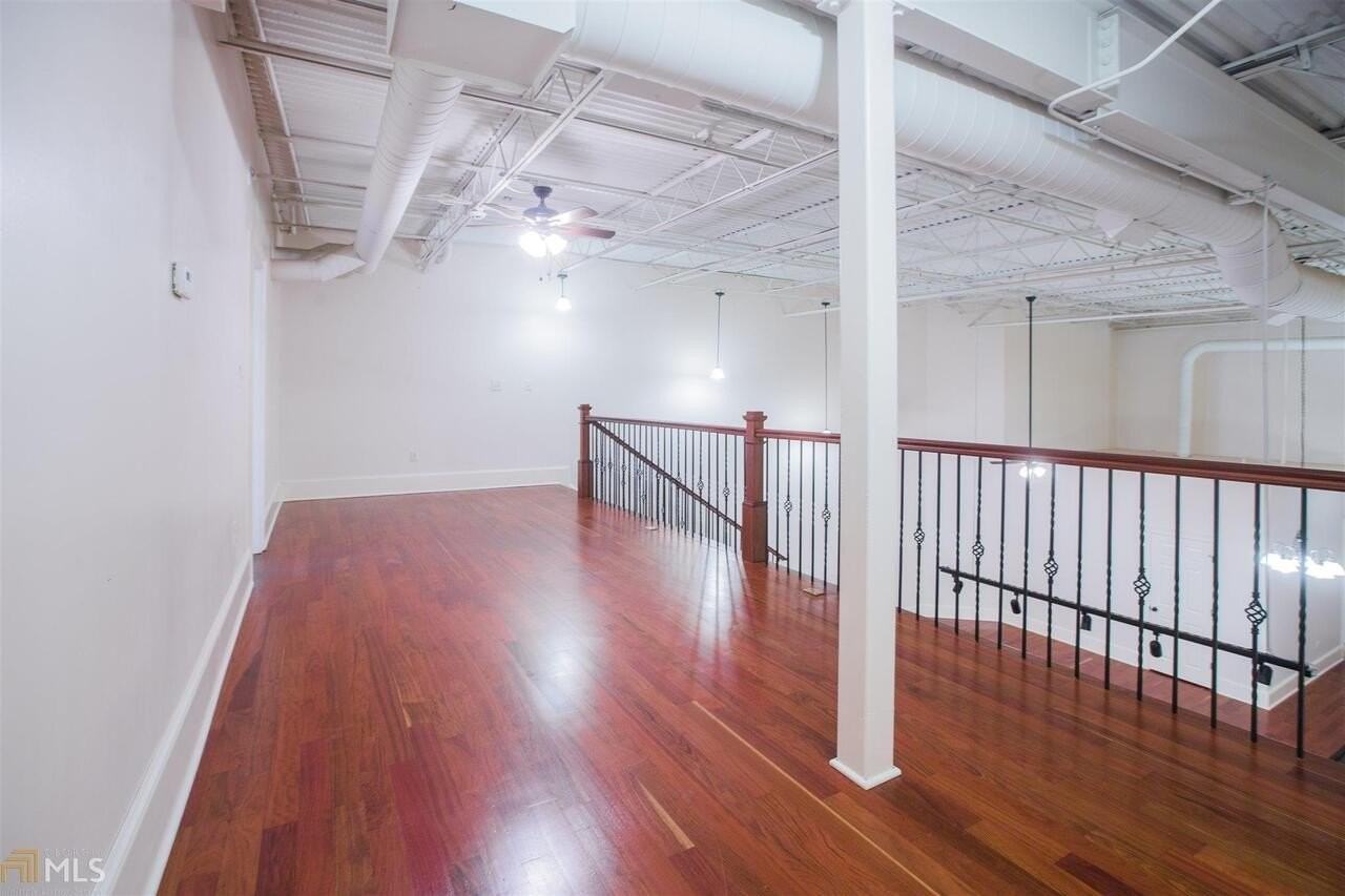 315 N Main St #600 - Photo 7 of 17