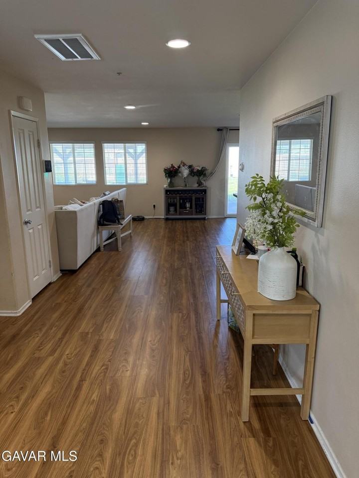 44326 Ryckebosch Ln - Photo 4 of 9