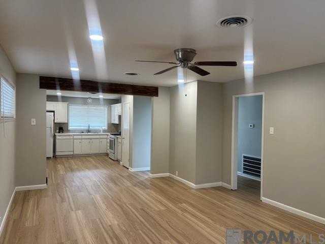 8212 Argosy Ct - Photo 4 of 23