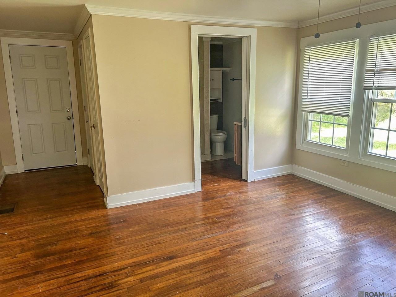 30184 Smith Dr - Photo 2 of 7