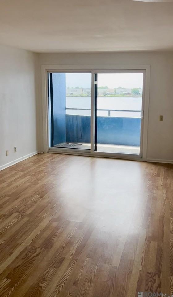 1490 Harbor Dr #205 - Photo 3 of 12