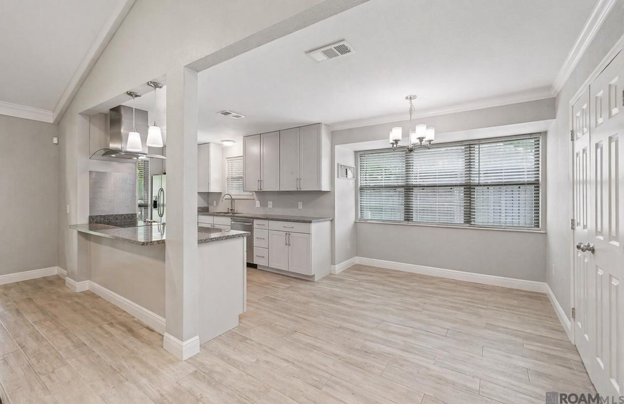 15616 Council Ave - Photo 4 of 14