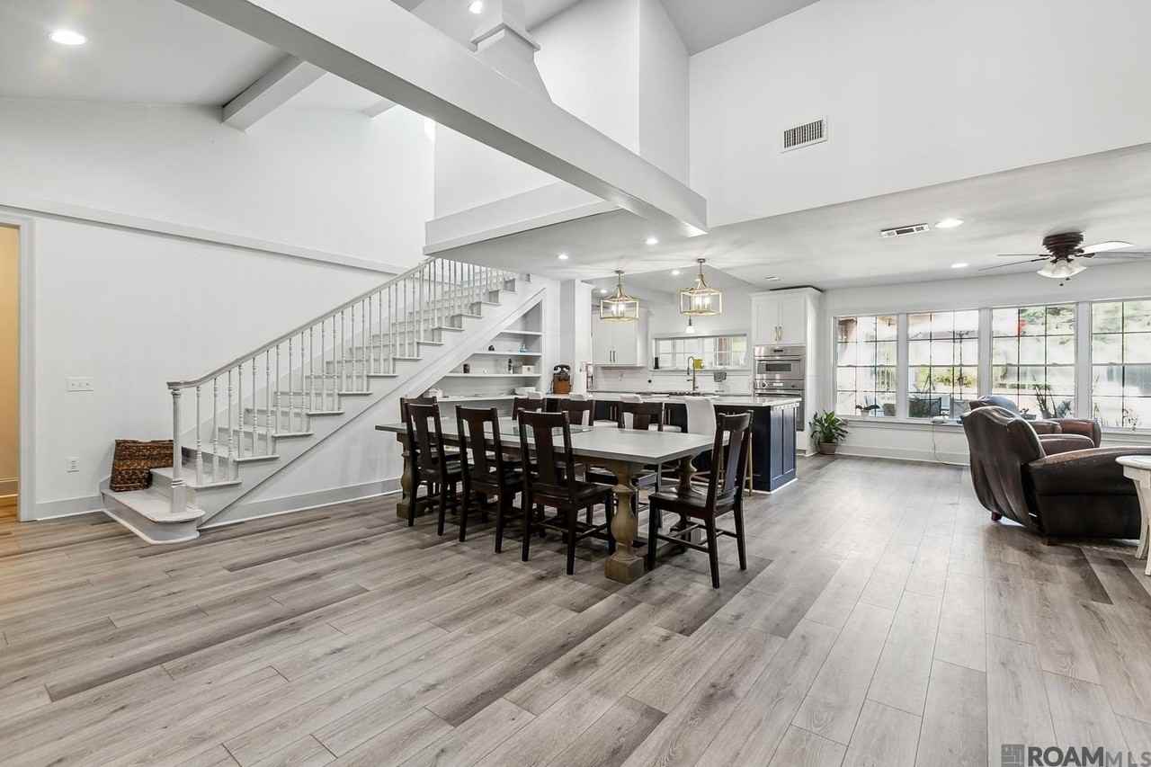 6363 Sevenoaks Ave - Photo 7 of 43