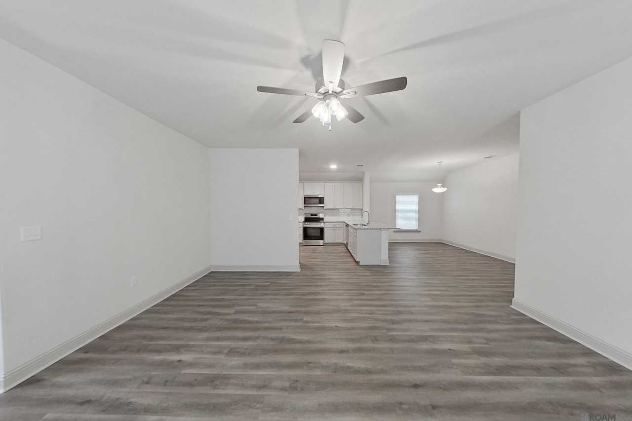 17647 Carlisle Ave - Photo 4 of 22