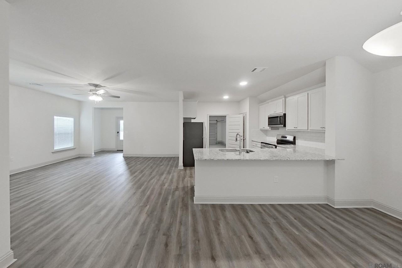 17647 Carlisle Ave - Photo 6 of 22