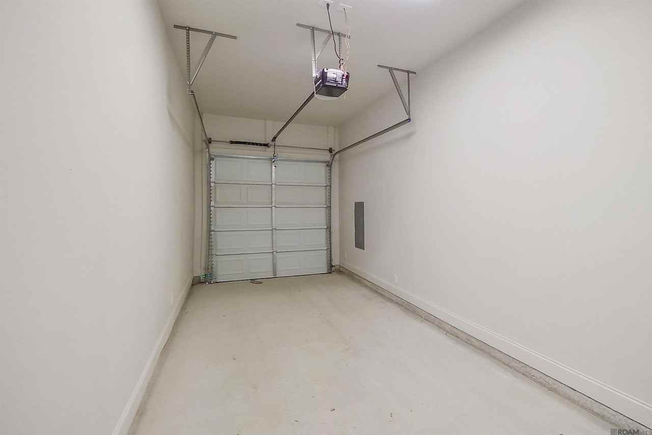 15631 Boothy Ln - Photo 7 of 18
