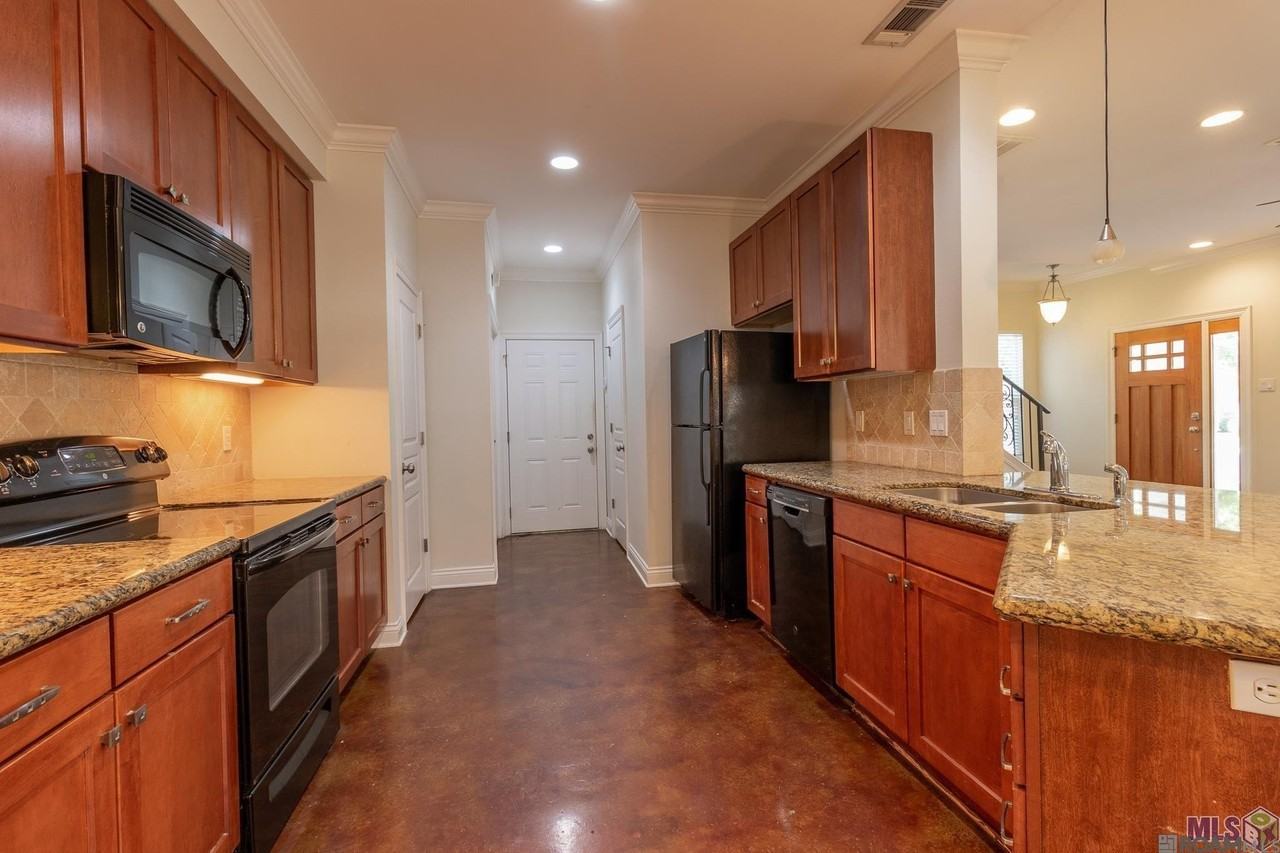 8000 Stonelake Village Ave #1701 - Photo 7 of 19