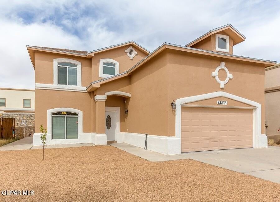 12233 Iverson Ct - Photo 3 of 25