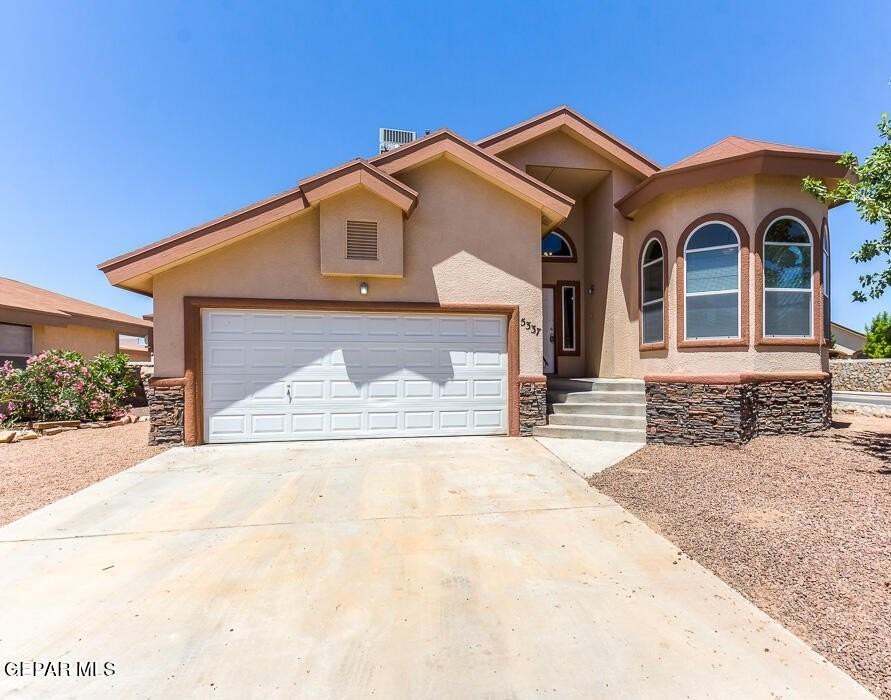 5337 Manuel Puentes Ct - Photo 2 of 29