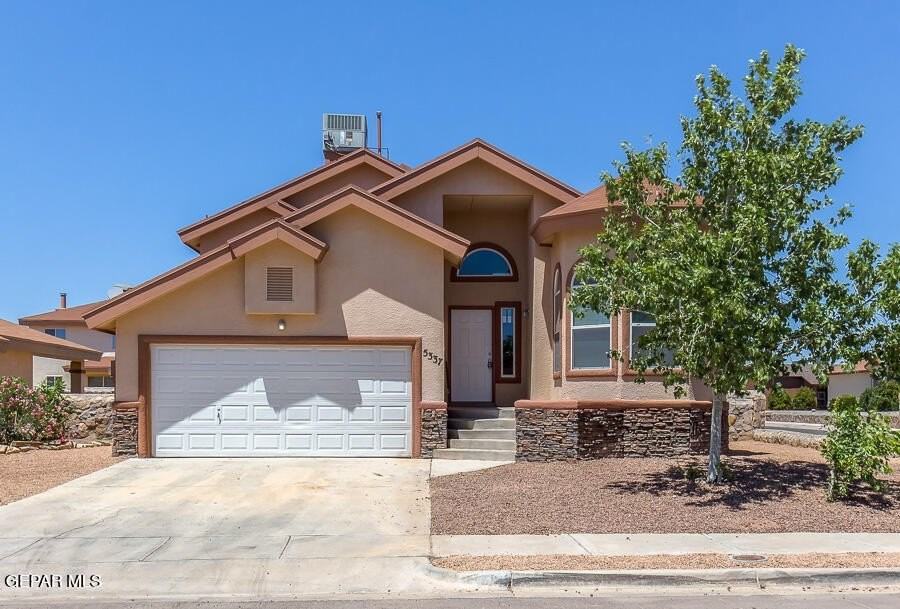 5337 Manuel Puentes Ct - Photo 3 of 29