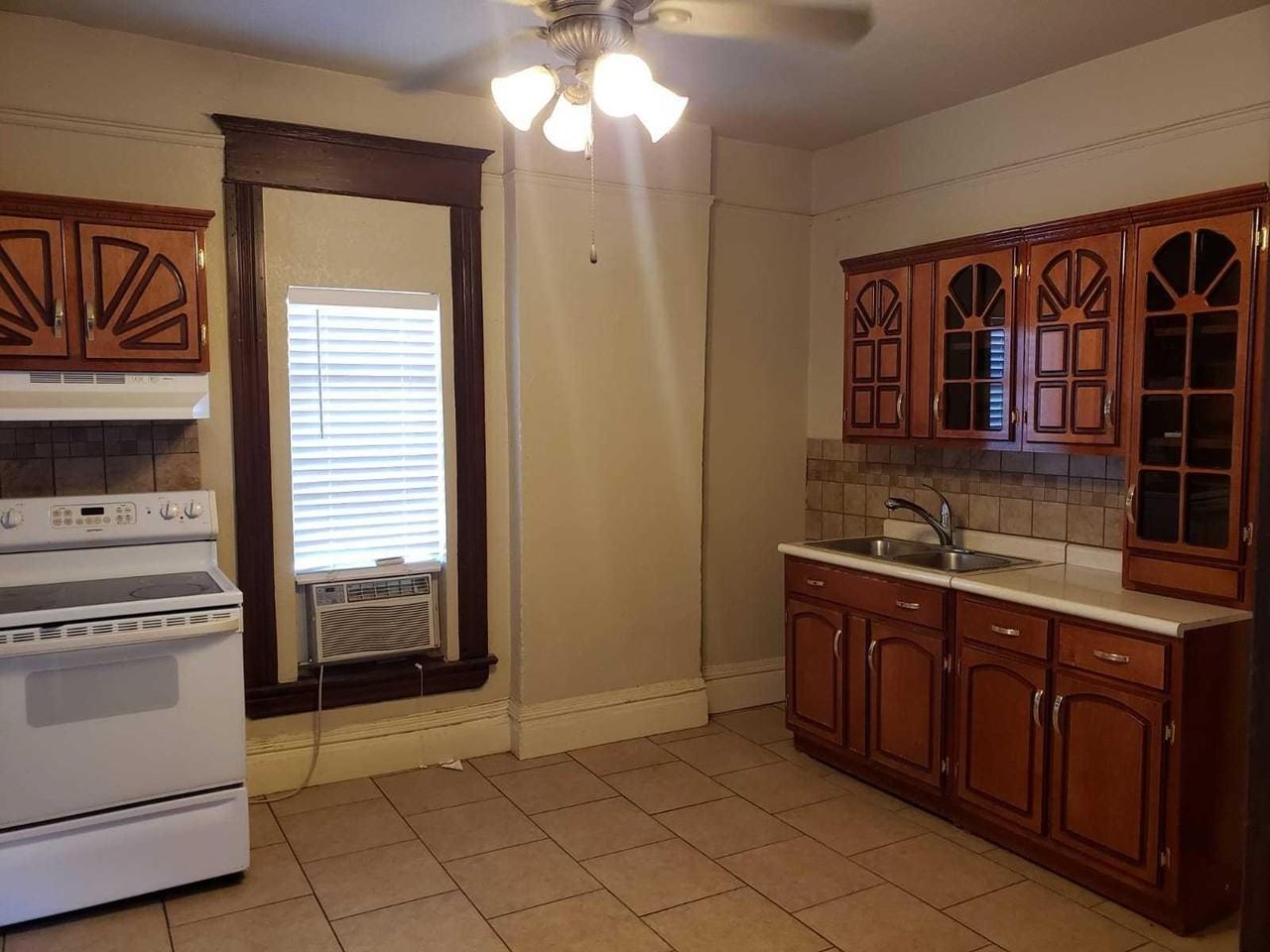 617 Prospect St #2 - Photo 6 of 18