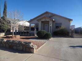 featured image of 11980 Royal Woods Dr