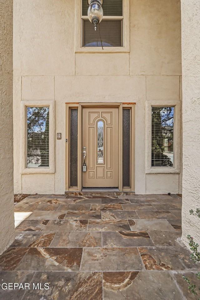 825 Dulce Tierra Dr - Photo 2 of 50