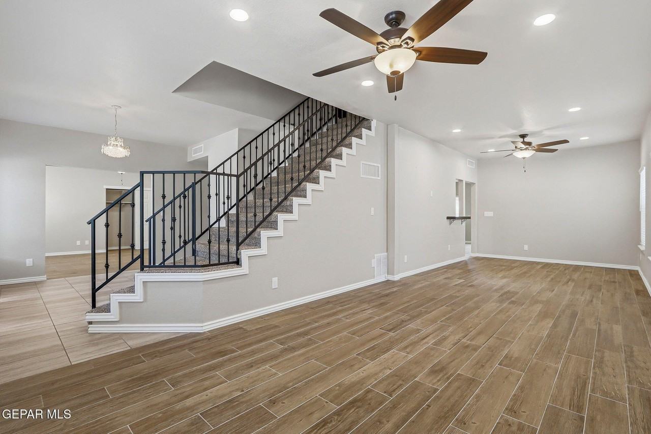 825 Dulce Tierra Dr - Photo 6 of 50