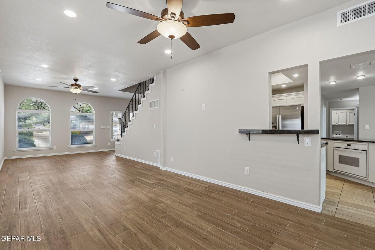 825 Dulce Tierra Dr - Photo 7 of 50
