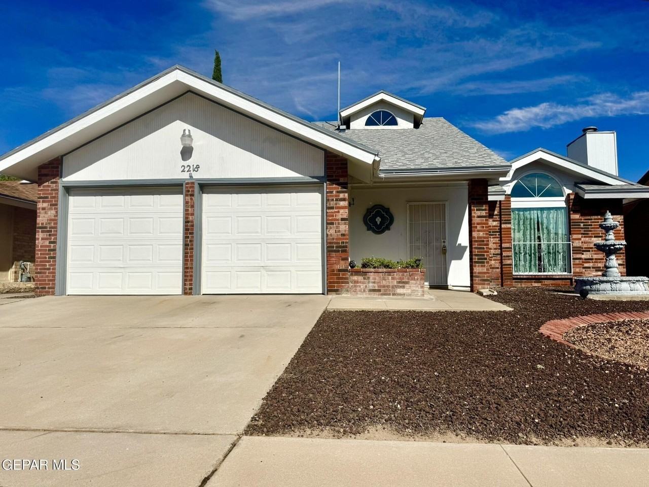 2218 Sea Gull Dr - Photo 2 of 24