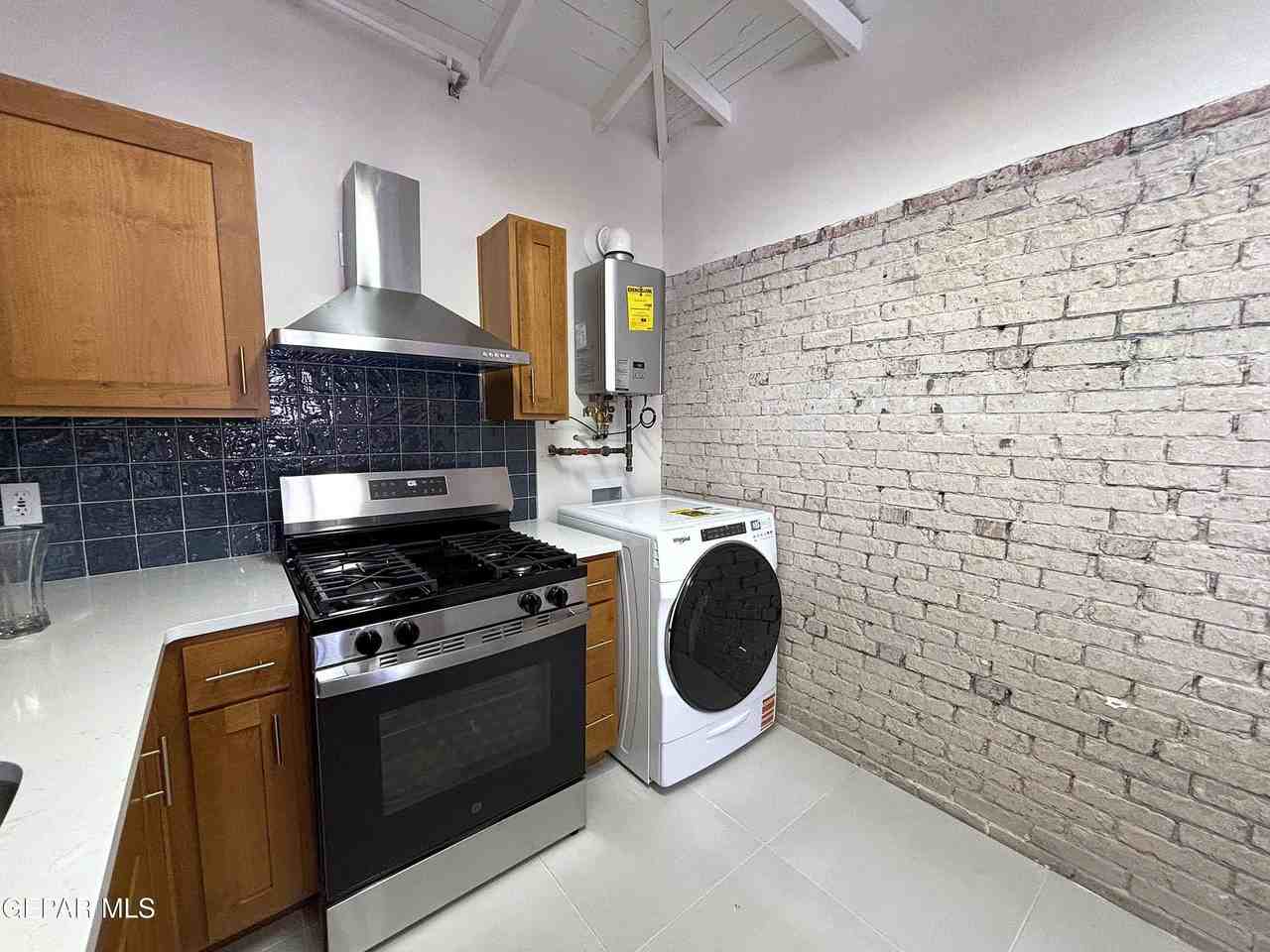 3116 Wheeling Ave #B - Photo 7 of 15