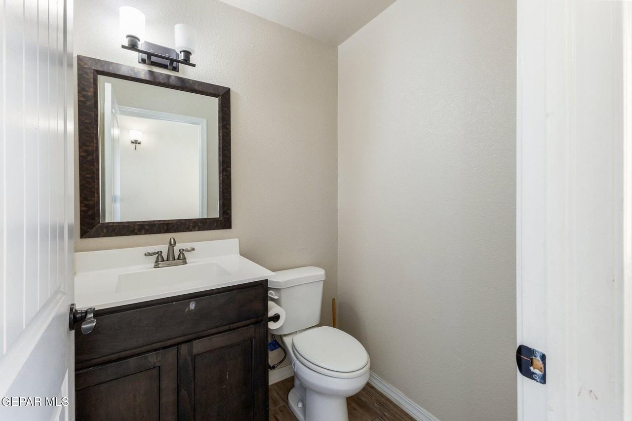 805 Hc Gilbert Minjares Dr #A - Photo 3 of 17