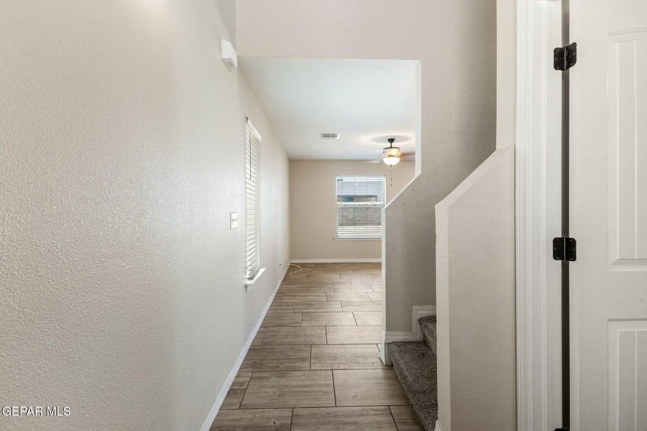 805 Hc Gilbert Minjares Dr #A - Photo 4 of 17