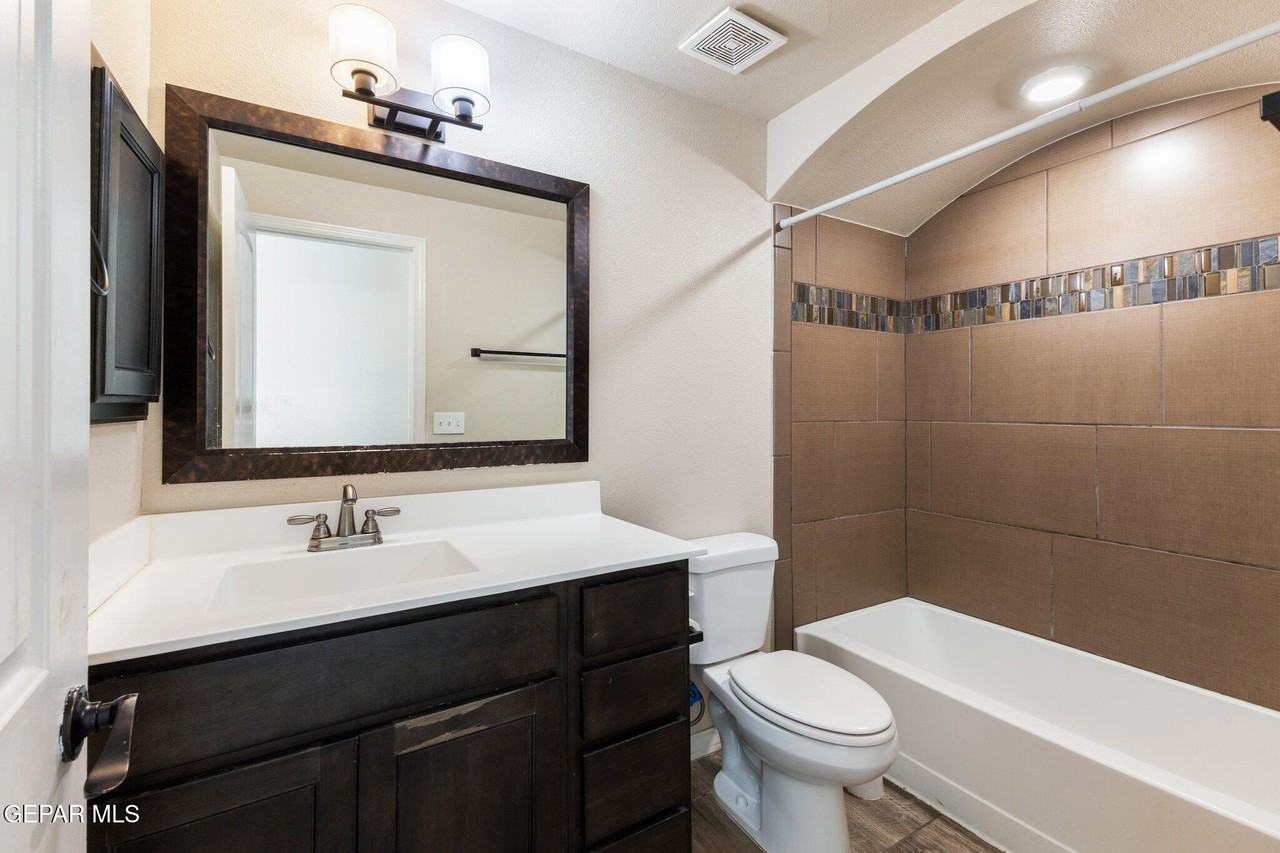 805 Hc Gilbert Minjares Dr #A - Photo 6 of 17