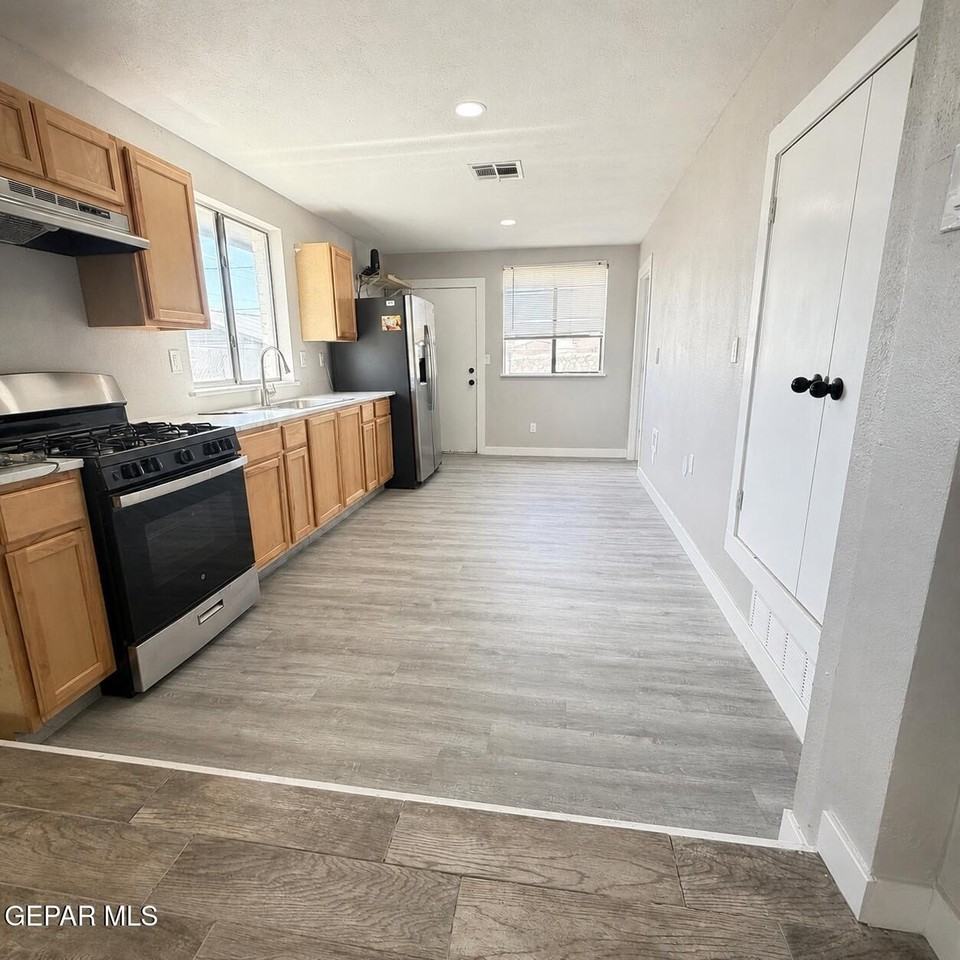 3726 Leavell Ave #A - Photo 3 of 8