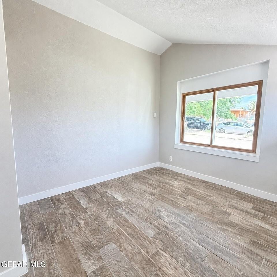 3726 Leavell Ave #A - Photo 5 of 8