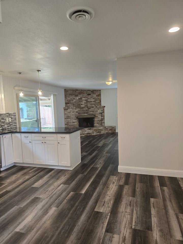 7990 Glenbar Way #1 - Photo 7 of 31