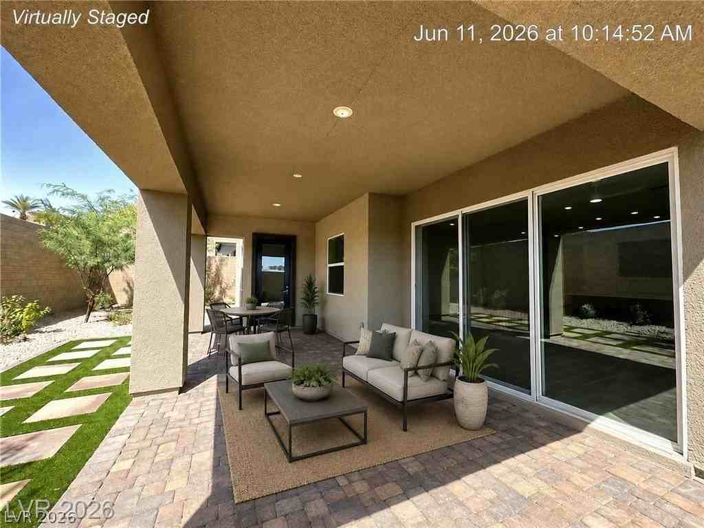 37 Charlotte Ridge Pl - Photo 4 of 44