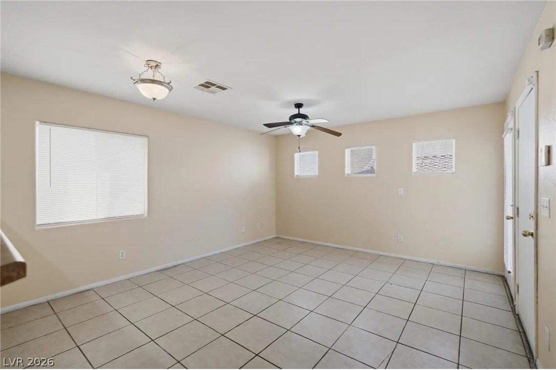 4049 Flower Patch St - Photo 5 of 20