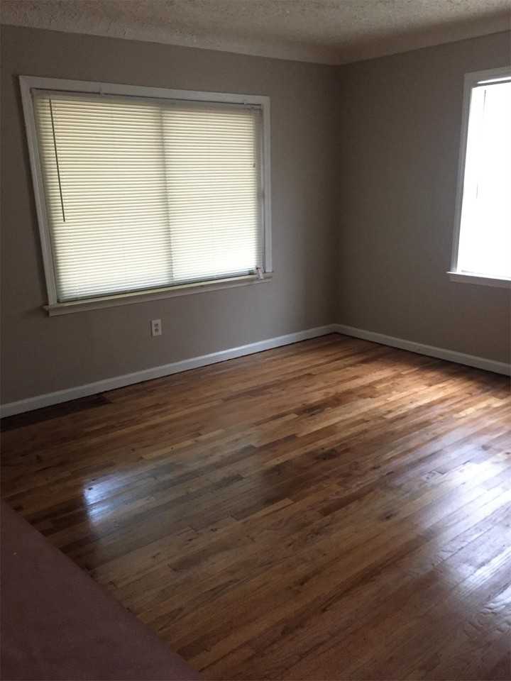 20529 Alcoy St - Photo 5 of 8