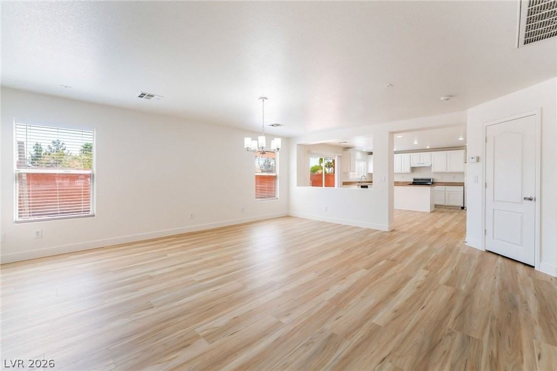 8240 Calico Wind St - Photo 5 of 35