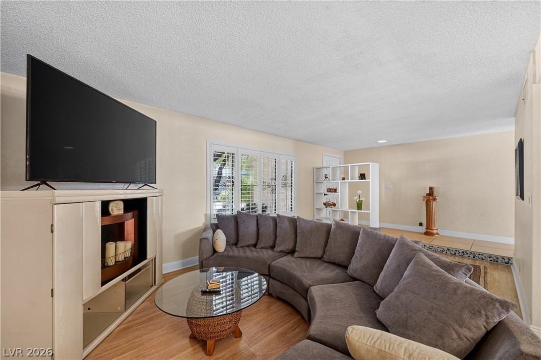 3209 Kinsale Ct - Photo 6 of 16
