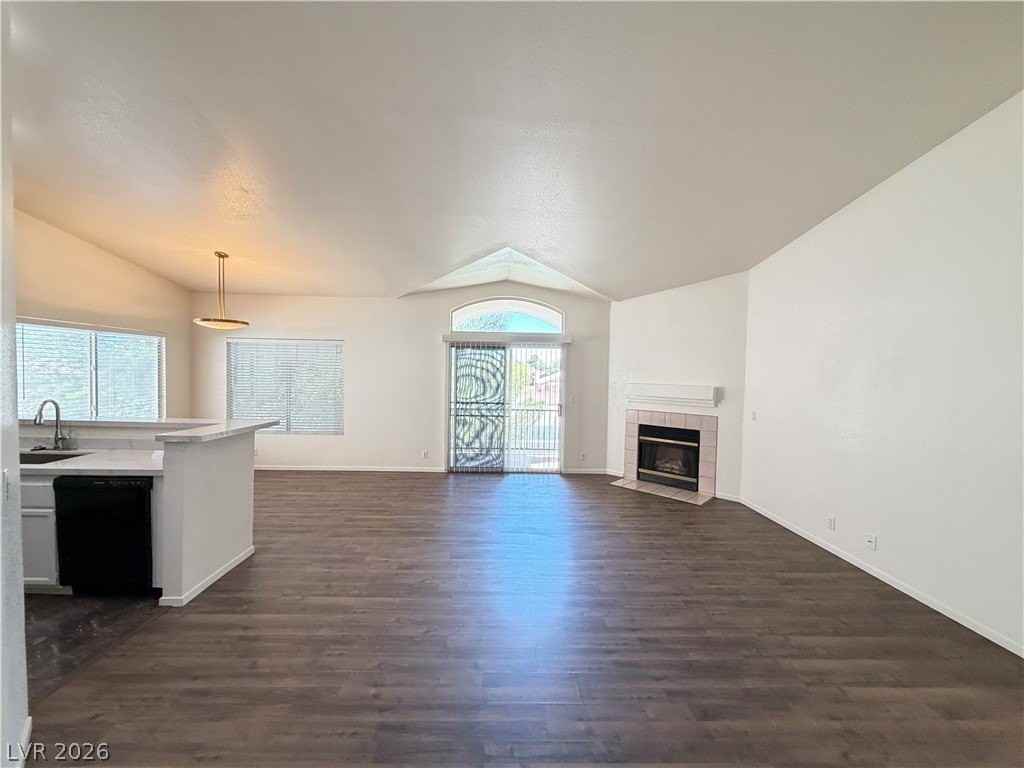 7241 Indian Creek Ln #201 - Photo 3 of 37