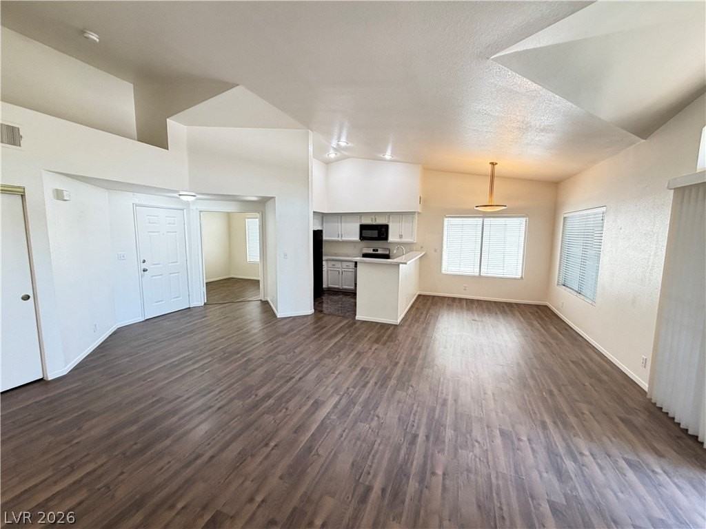 7241 Indian Creek Ln #201 - Photo 4 of 37