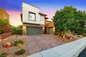 featured image of 10314 Apache Blue Ave