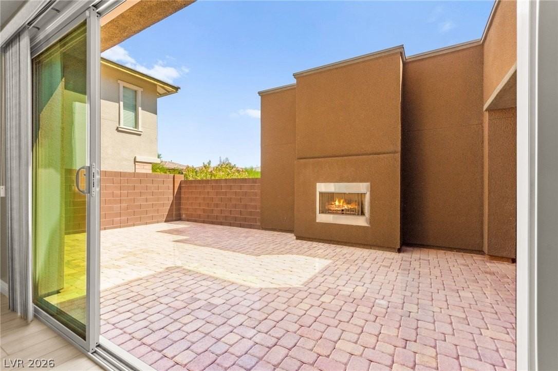 10314 Apache Blue Ave - Photo 6 of 50