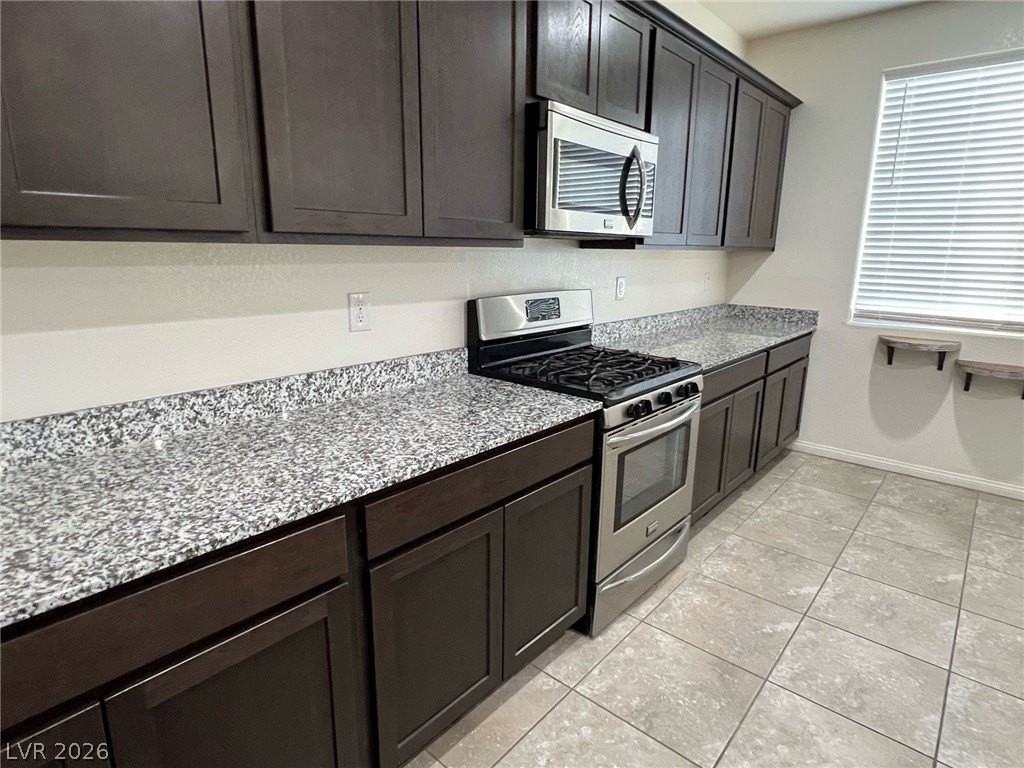 4020 Carol Bailey Ave - Photo 5 of 32