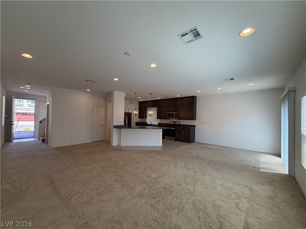 7869 Tyrell Peaks St - Photo 5 of 30