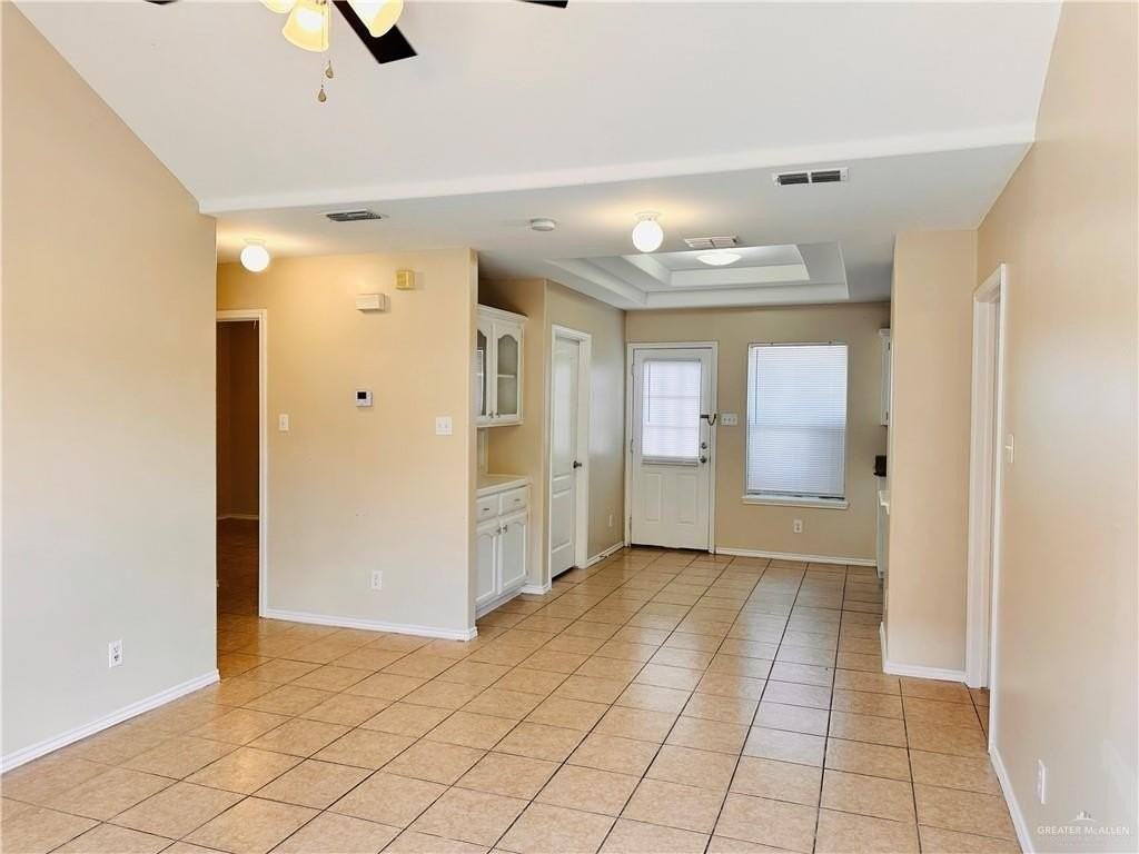 2105 W Western Dr #2 - Photo 3 of 11