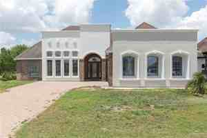 featured image of 1213 Rhett Dr