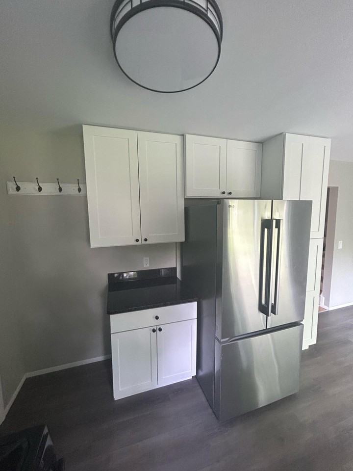 2930 Marshall St - Photo 3 of 21