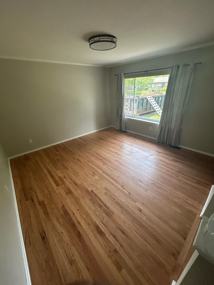 2930 Marshall St - Photo 6 of 21