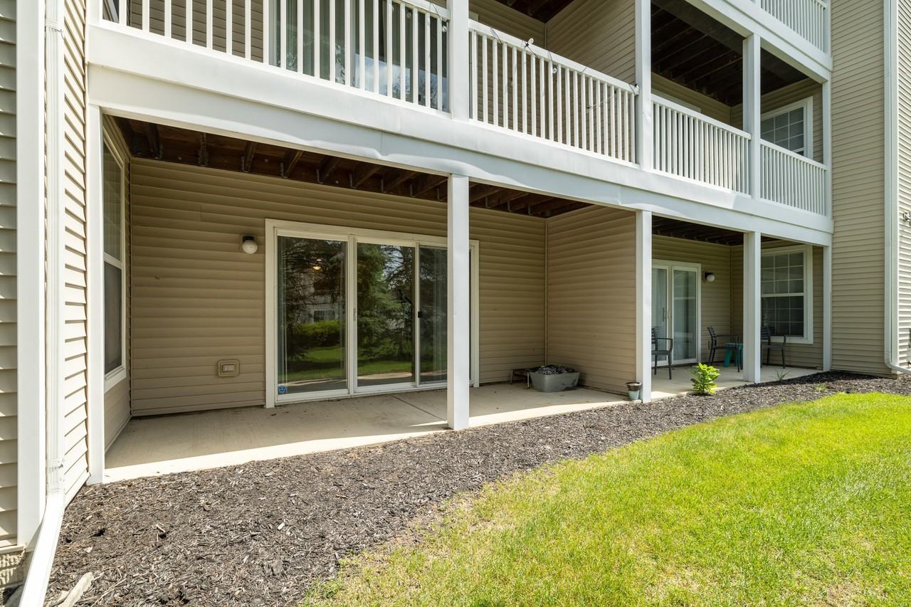2906 N Knightsbridge Cir - Photo 6 of 35