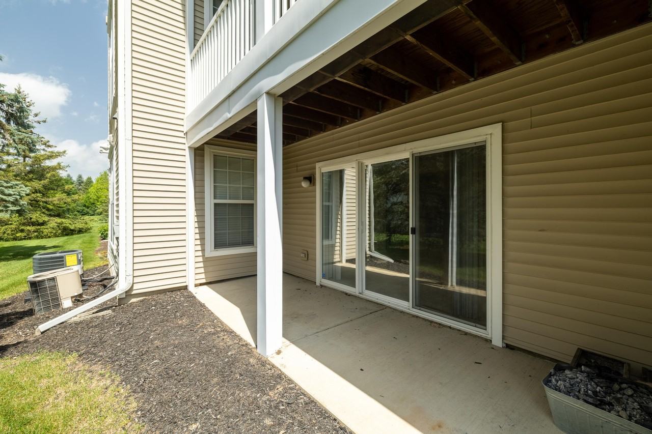 2906 N Knightsbridge Cir - Photo 7 of 35