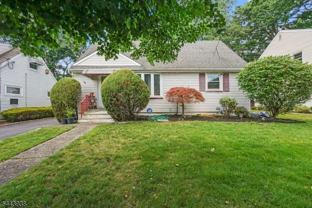 57 Ivanhoe Ter - Photo 1 of 1