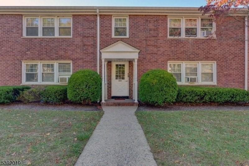 255 Bogert Rd #2A - Photo 2 of 22
