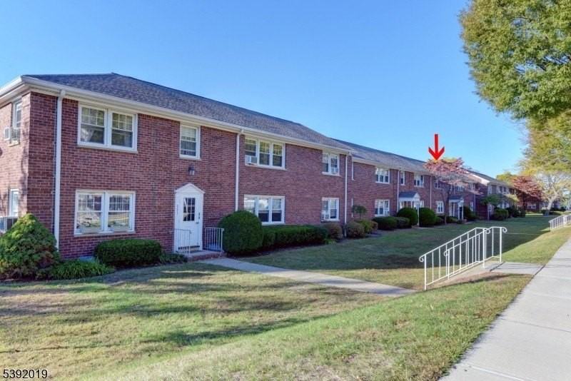 255 Bogert Rd #2A - Photo 3 of 22