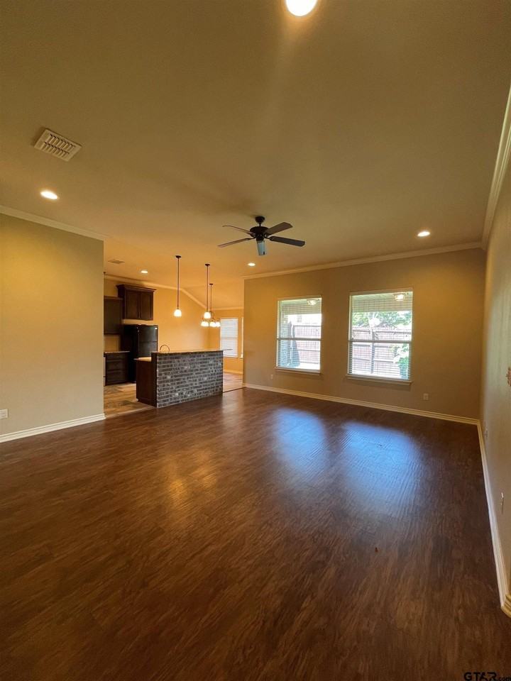 1750 Centennial Pkwy - Photo 5 of 21